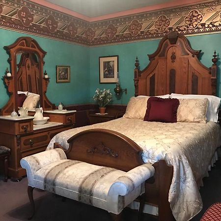 Grand Victorian B&B Inn Bellaire Quarto foto